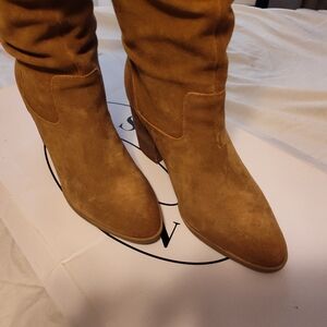 Steve Madden western style boot